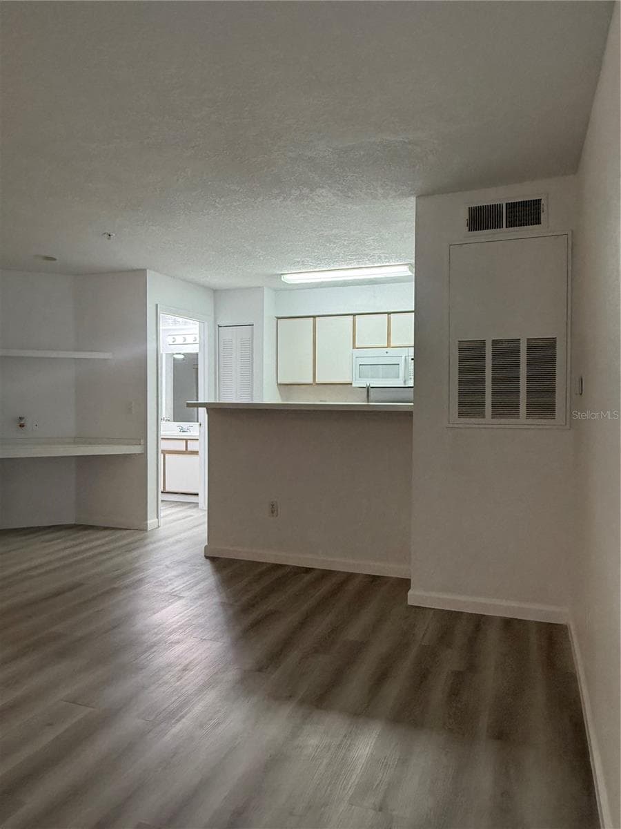 2208 ANTIGUA PLACE — photo 11 of 28