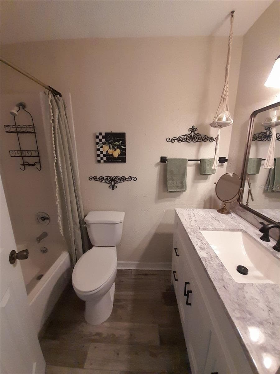 6417 KLAUS COURT — photo 15 of 21