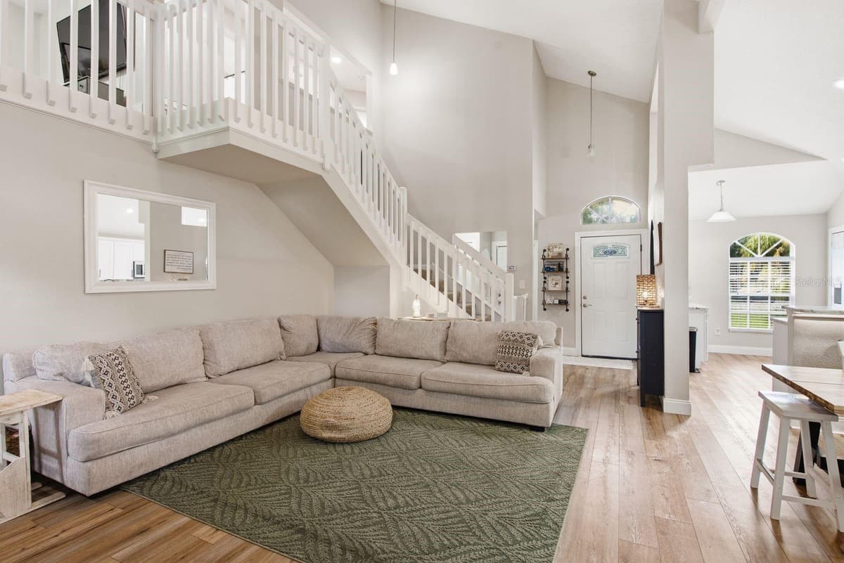 4730 WOLFRAM LANE — photo 13 of 54