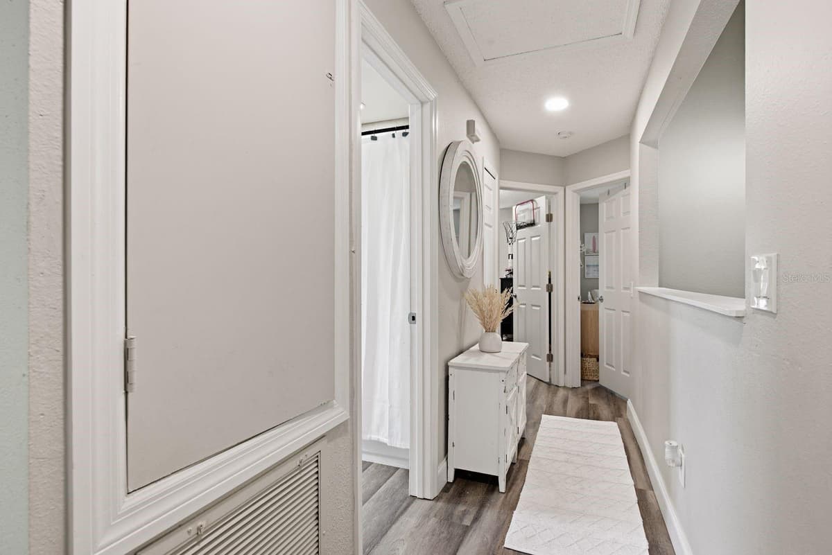 4730 WOLFRAM LANE — photo 25 of 54