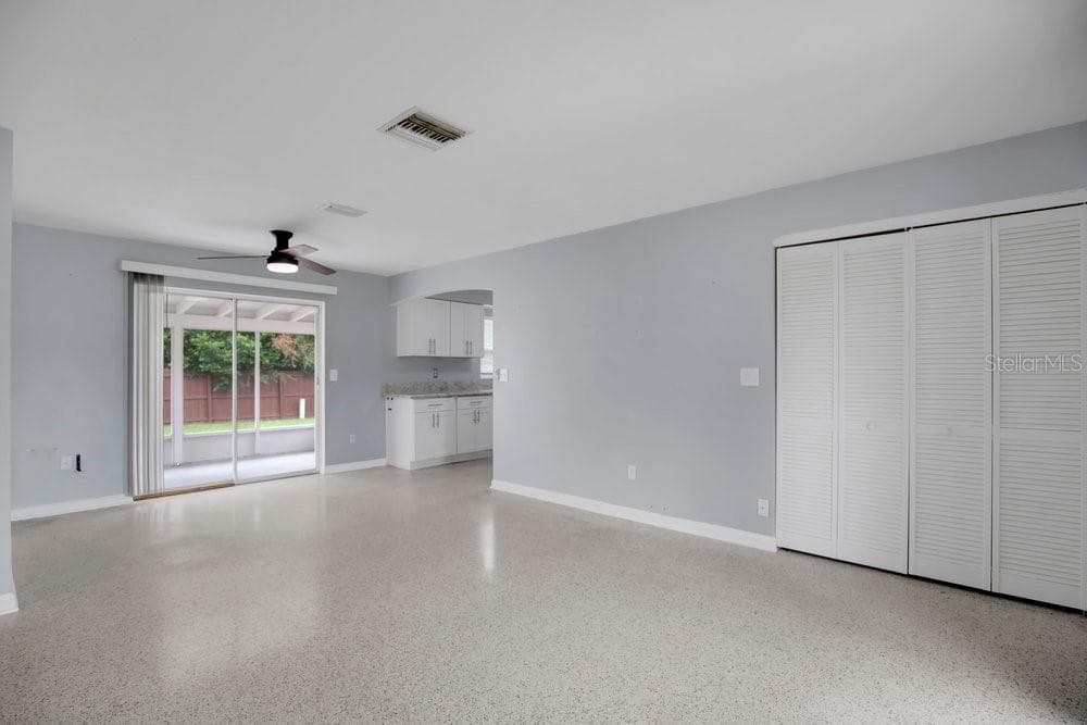 1109 COBBLESTONE AVENUE — photo 14 of 36