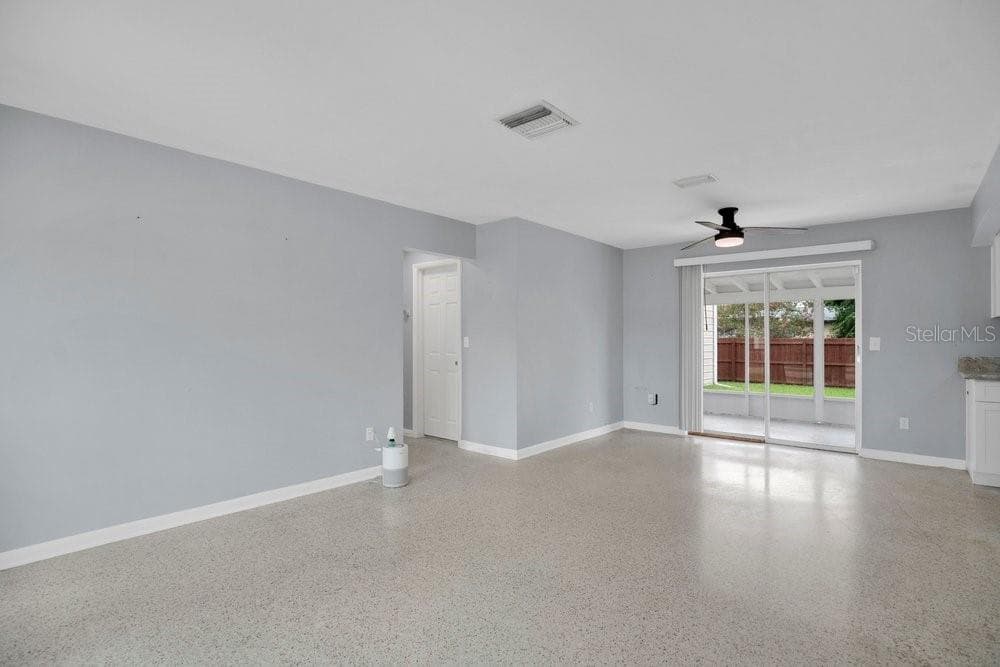 1109 COBBLESTONE AVENUE — photo 12 of 36