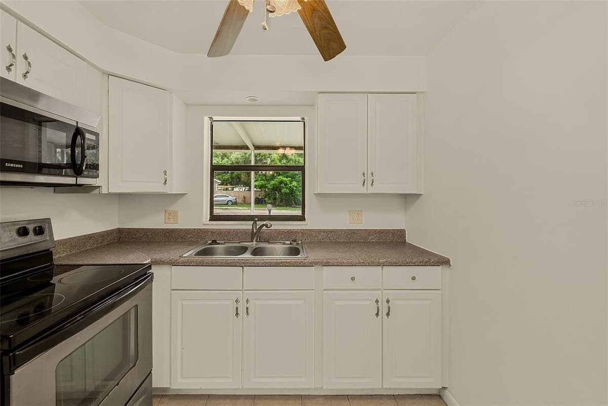 1011 FAIRMONT STREET — photo 14 of 46