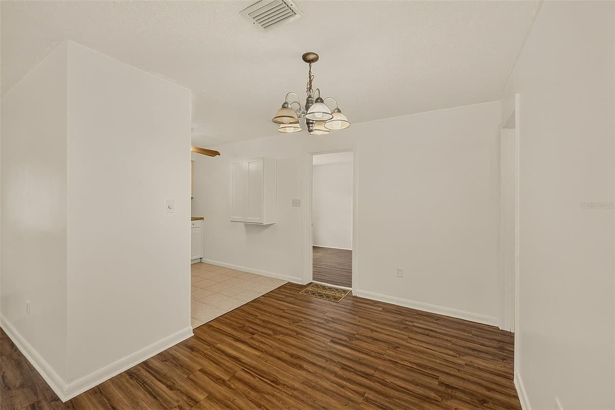 1011 FAIRMONT STREET — photo 9 of 46