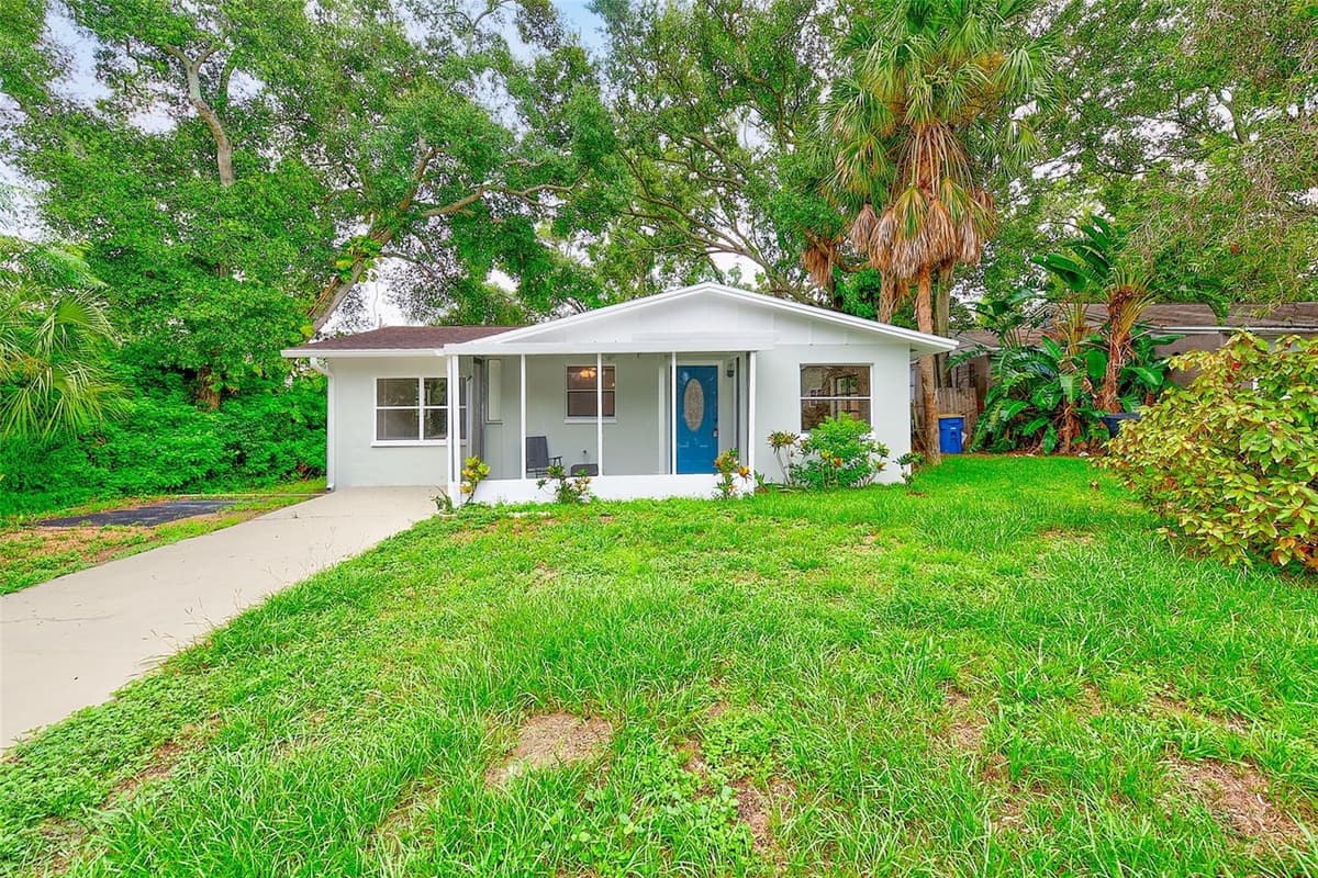 1011 FAIRMONT STREET — photo 1 of 46
