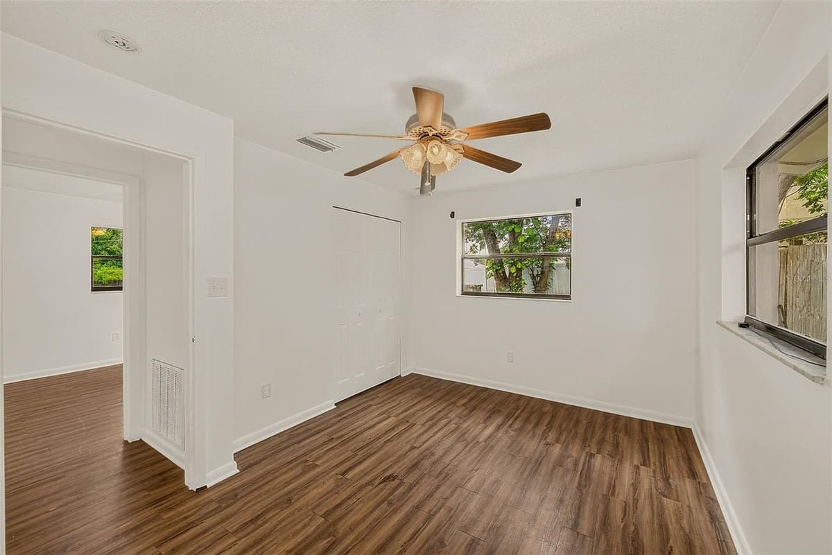 1011 FAIRMONT STREET — photo 21 of 46