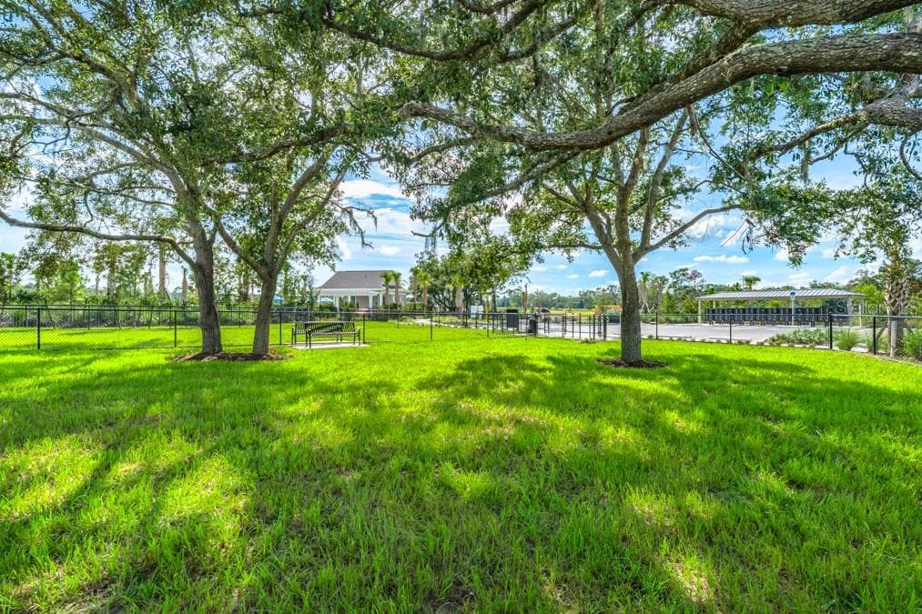13626 TROPICAL BREEZE WAY — photo 11 of 17