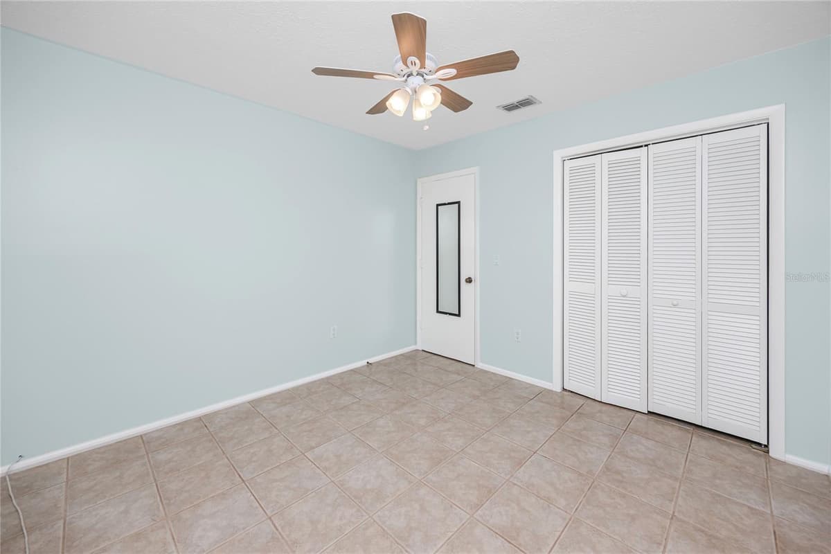 1303 MOODY AVENUE — photo 34 of 37