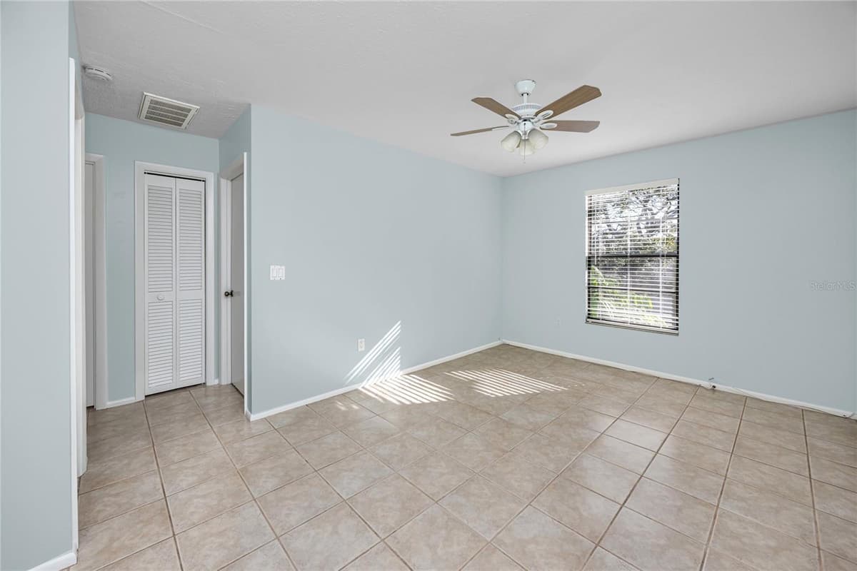 1303 MOODY AVENUE — photo 18 of 37