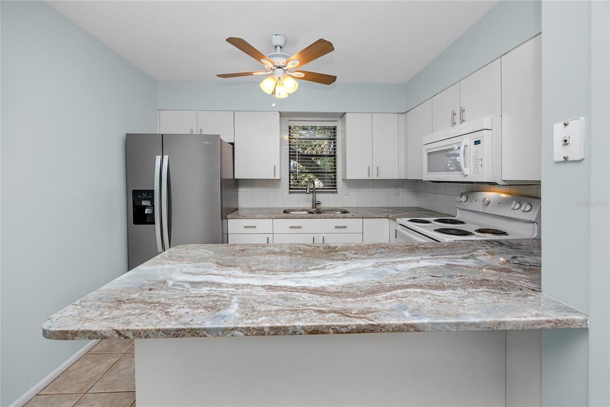 1303 MOODY AVENUE — photo 13 of 37