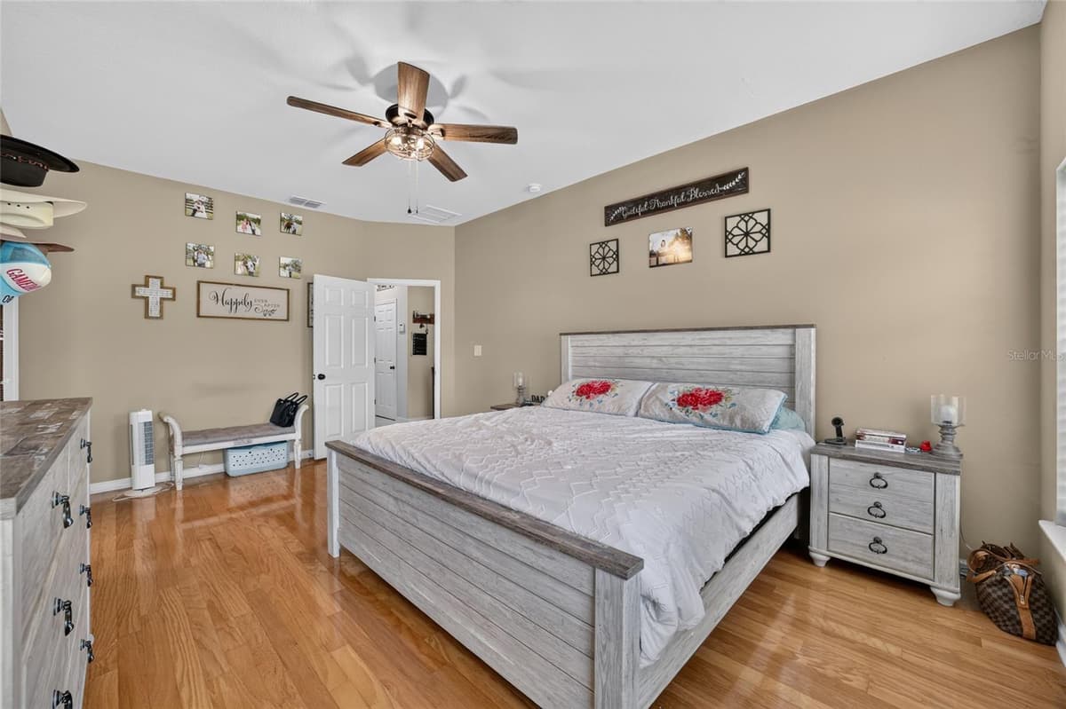 6351 140 AVENUE — photo 36 of 83