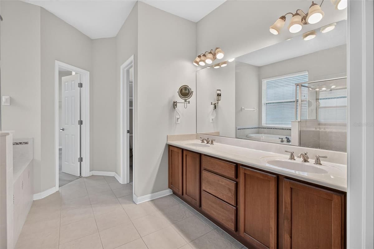 11156 MERGANSER WAY — photo 36 of 60