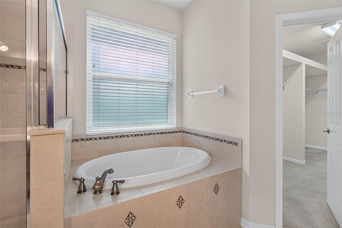 11156 MERGANSER WAY — photo 39 of 60