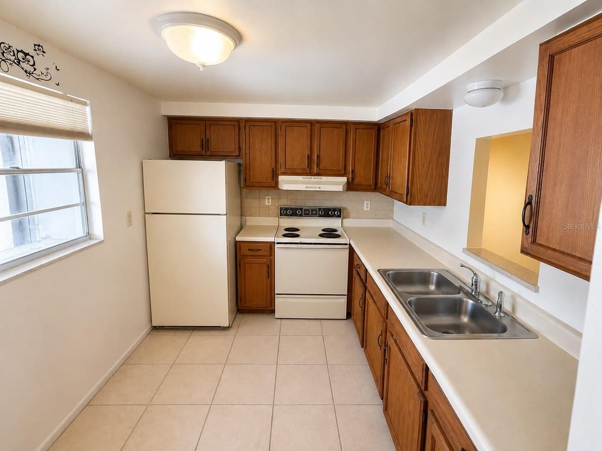 5430 21ST STREET — photo 4 of 22