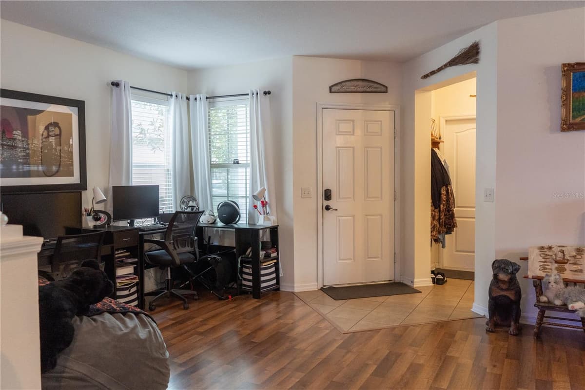 15647 GREYROCK DRIVE — photo 4 of 38