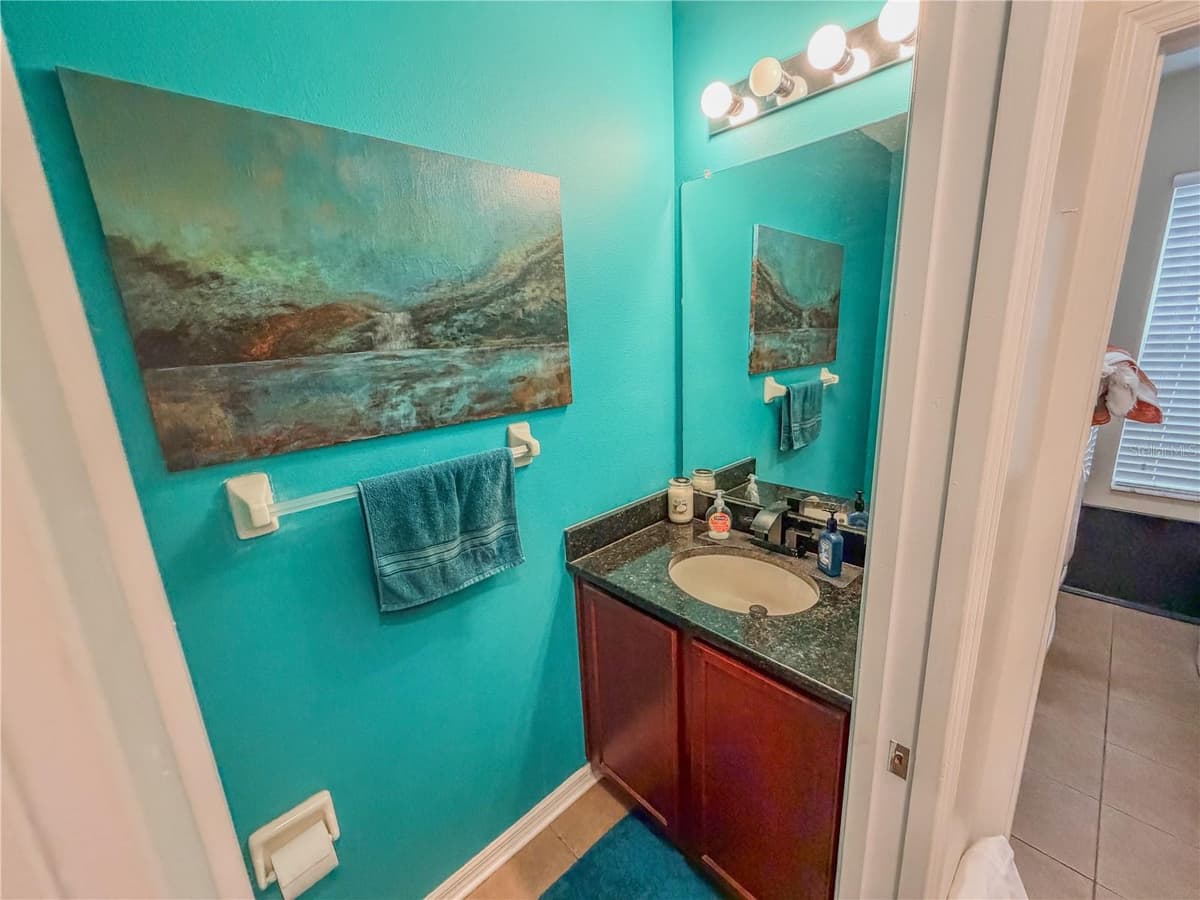 15647 GREYROCK DRIVE — photo 18 of 38