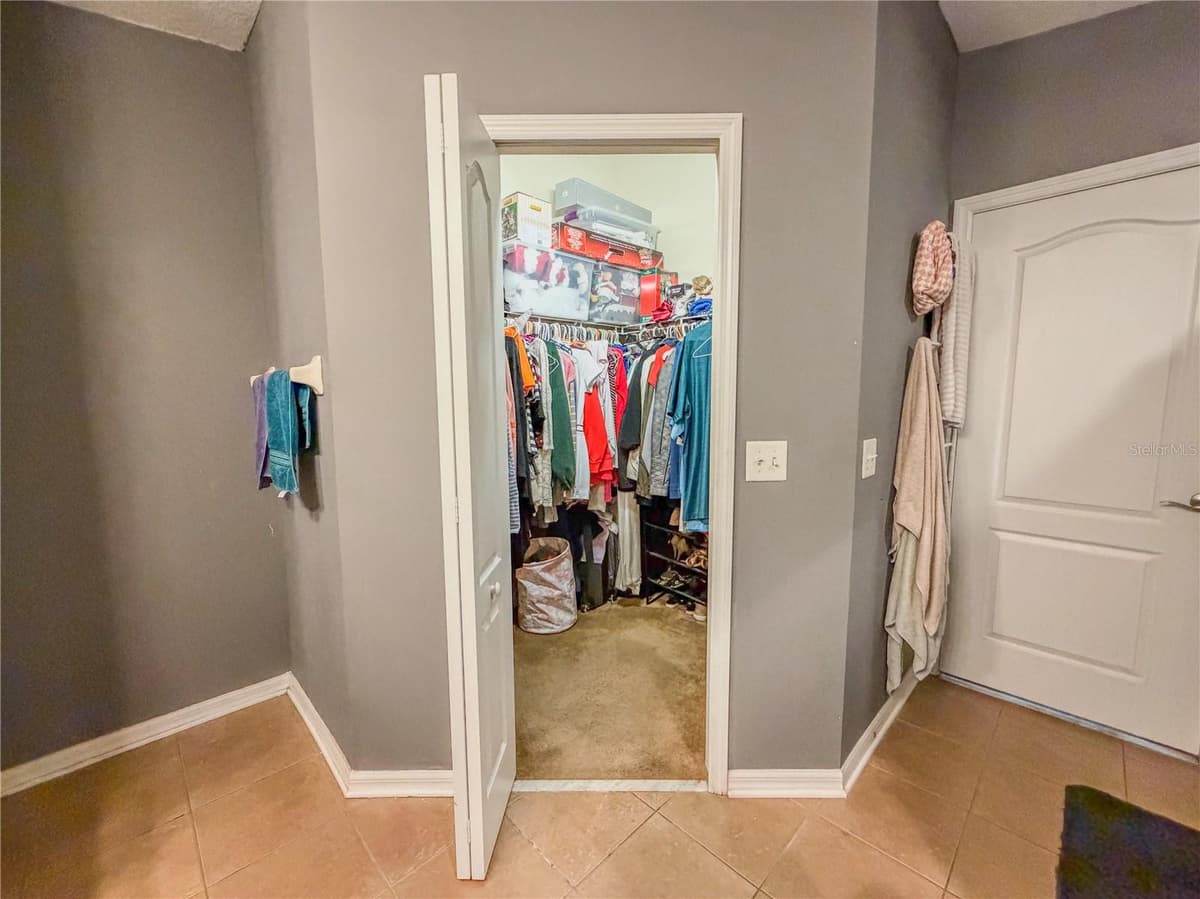 15647 GREYROCK DRIVE — photo 26 of 38