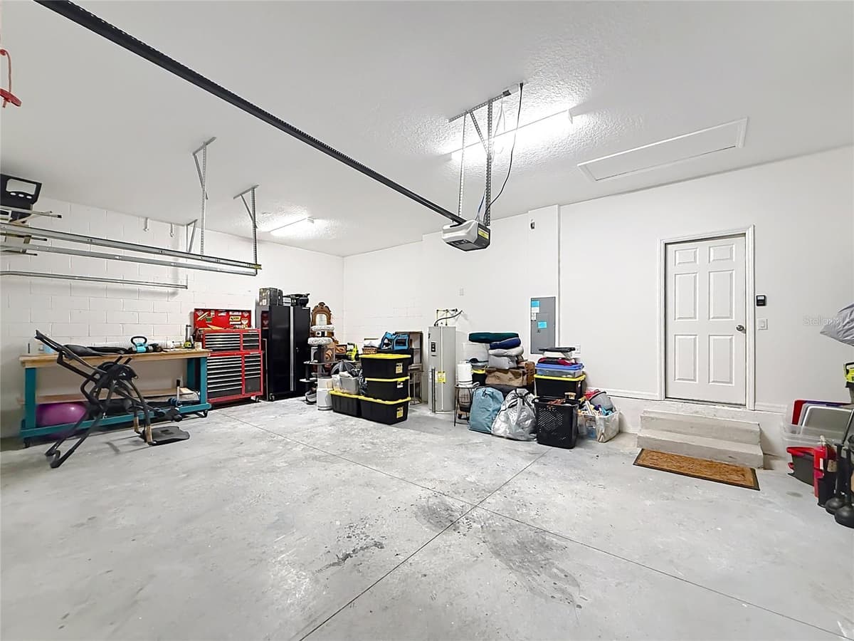 5516 WINDSONG OAK DRIVE — photo 47 of 57