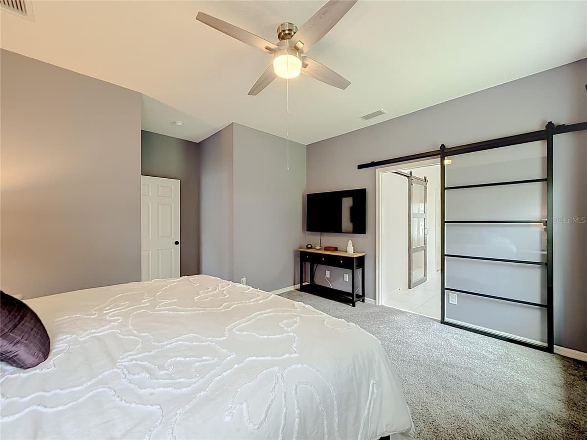 5516 WINDSONG OAK DRIVE — photo 23 of 57