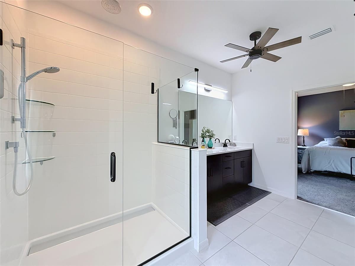 5516 WINDSONG OAK DRIVE — photo 27 of 57