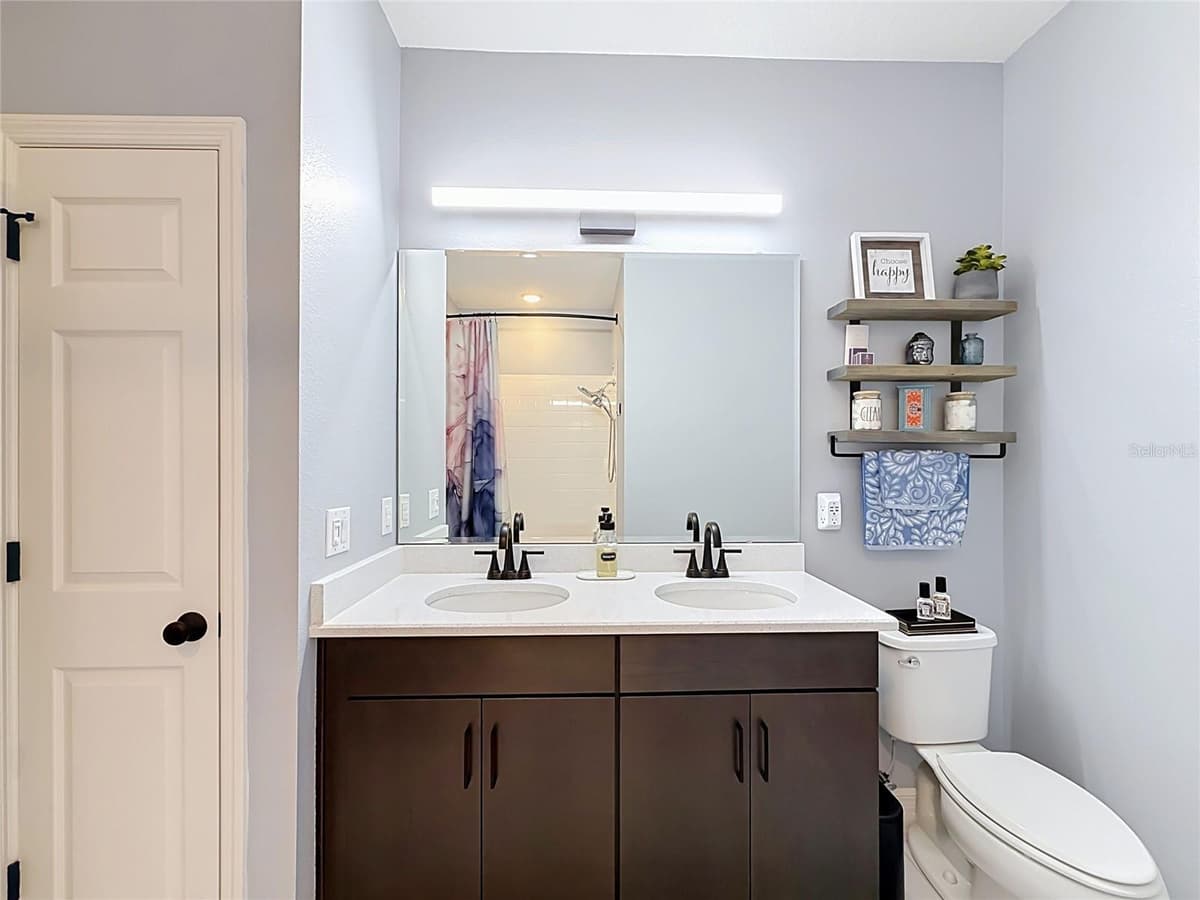 5516 WINDSONG OAK DRIVE — photo 32 of 57