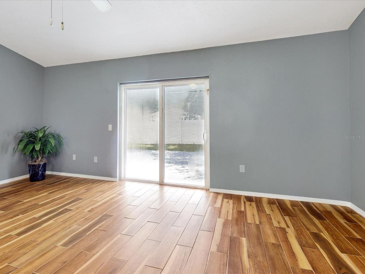 1444 SWIFT COURT — photo 4 of 32