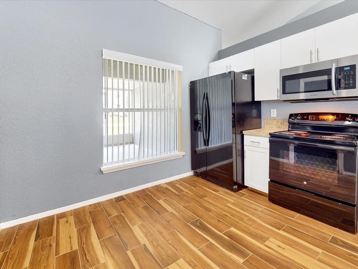 1444 SWIFT COURT — photo 13 of 32