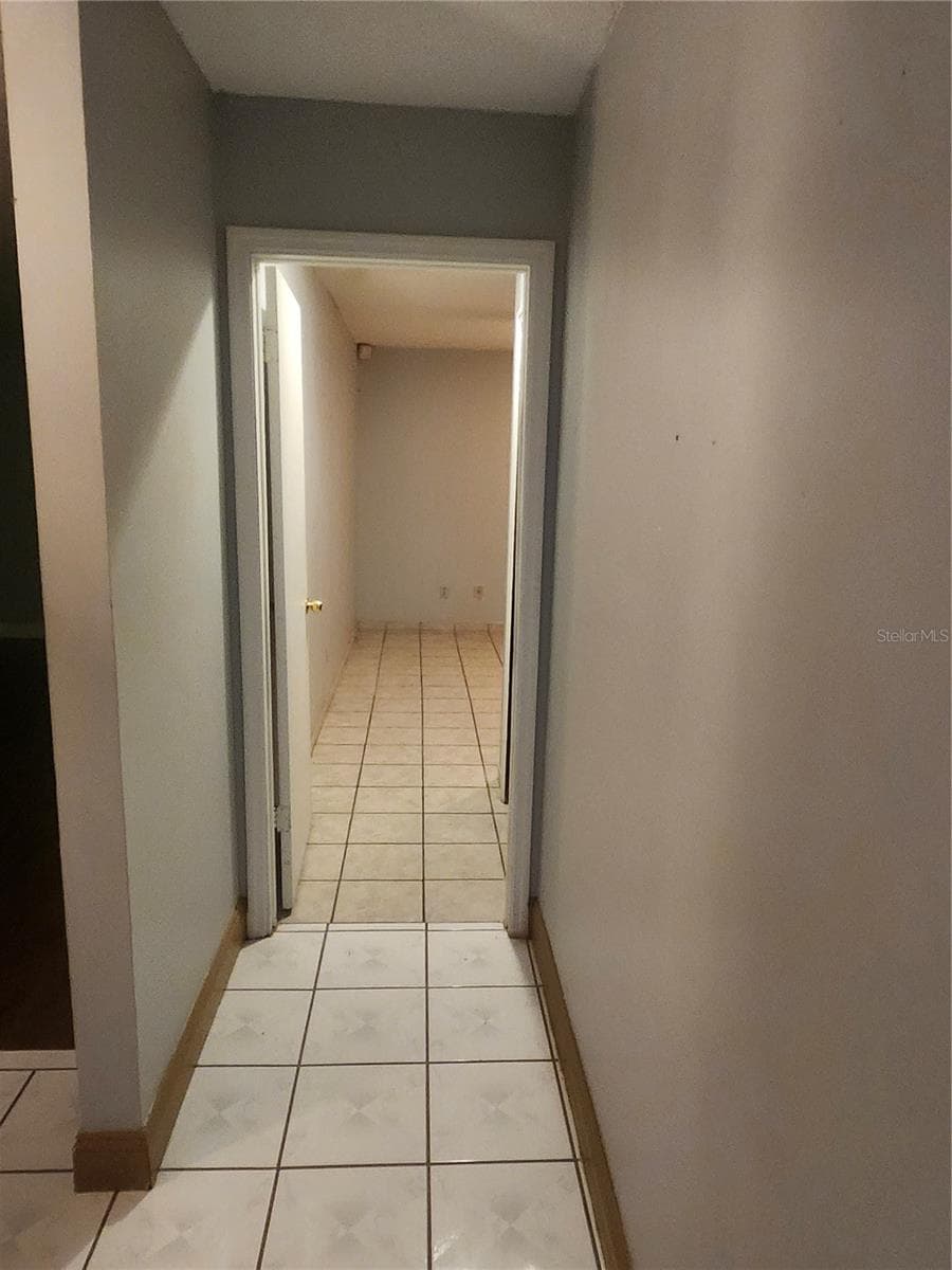 Unknown — photo 45 of 70
