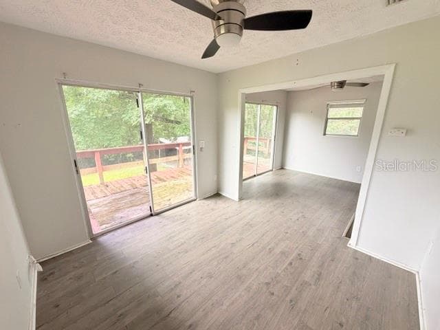109 HANPARD LANE — photo 14 of 17