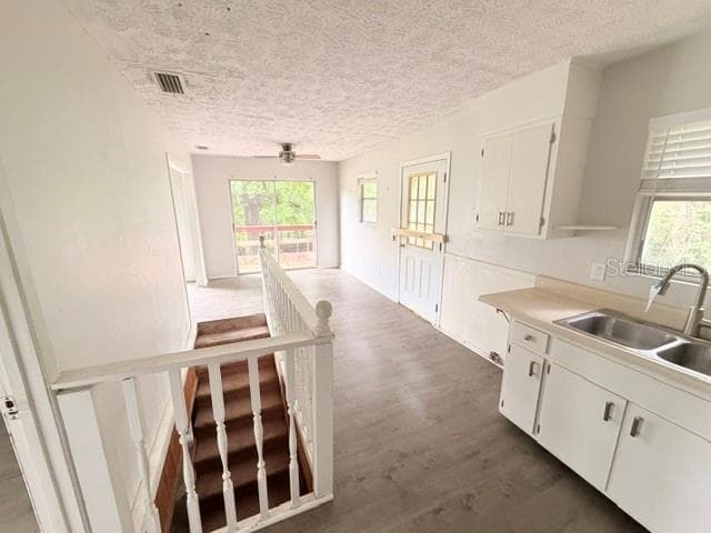 109 HANPARD LANE — photo 8 of 17