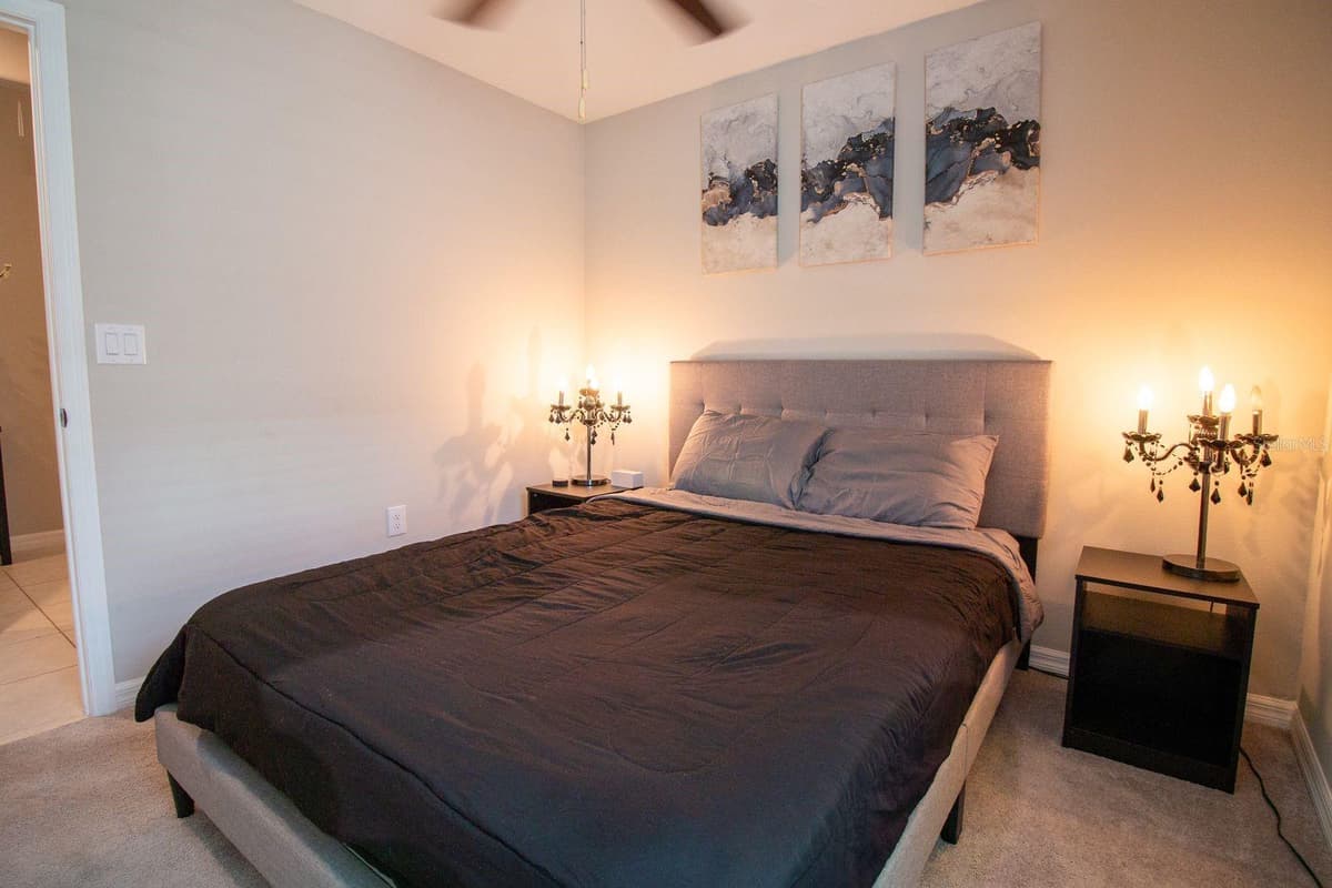 5466 BLUE AZURE DRIVE — photo 18 of 43