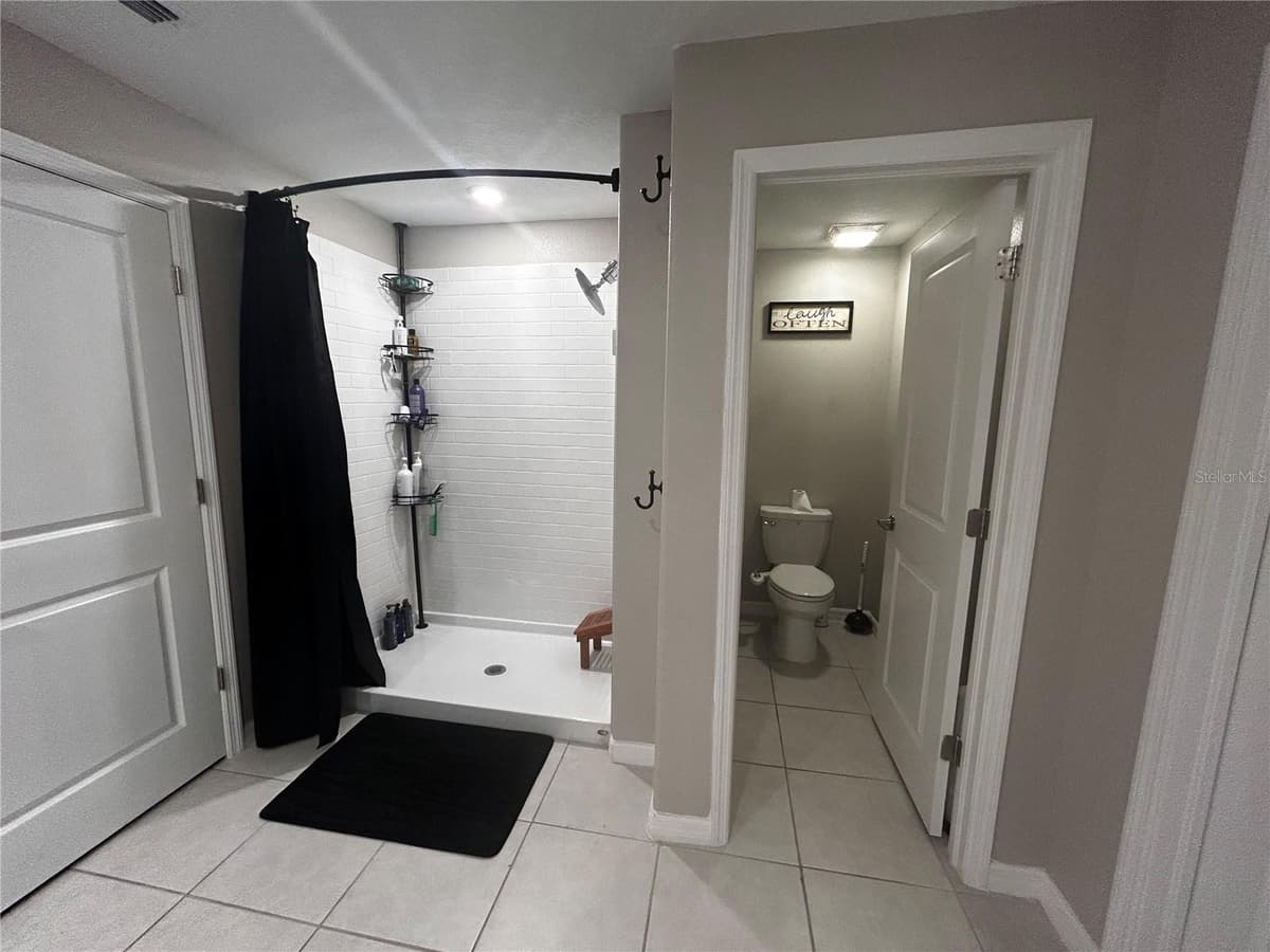 5466 BLUE AZURE DRIVE — photo 28 of 43