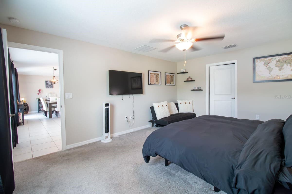 5466 BLUE AZURE DRIVE — photo 24 of 43