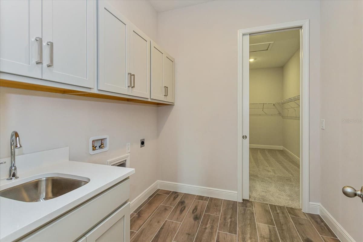 10078 DULBECCO STREET — photo 19 of 20