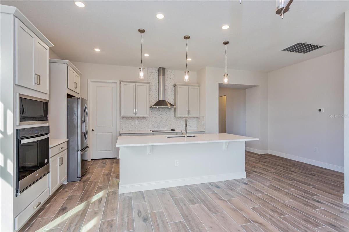 10078 DULBECCO STREET — photo 9 of 20