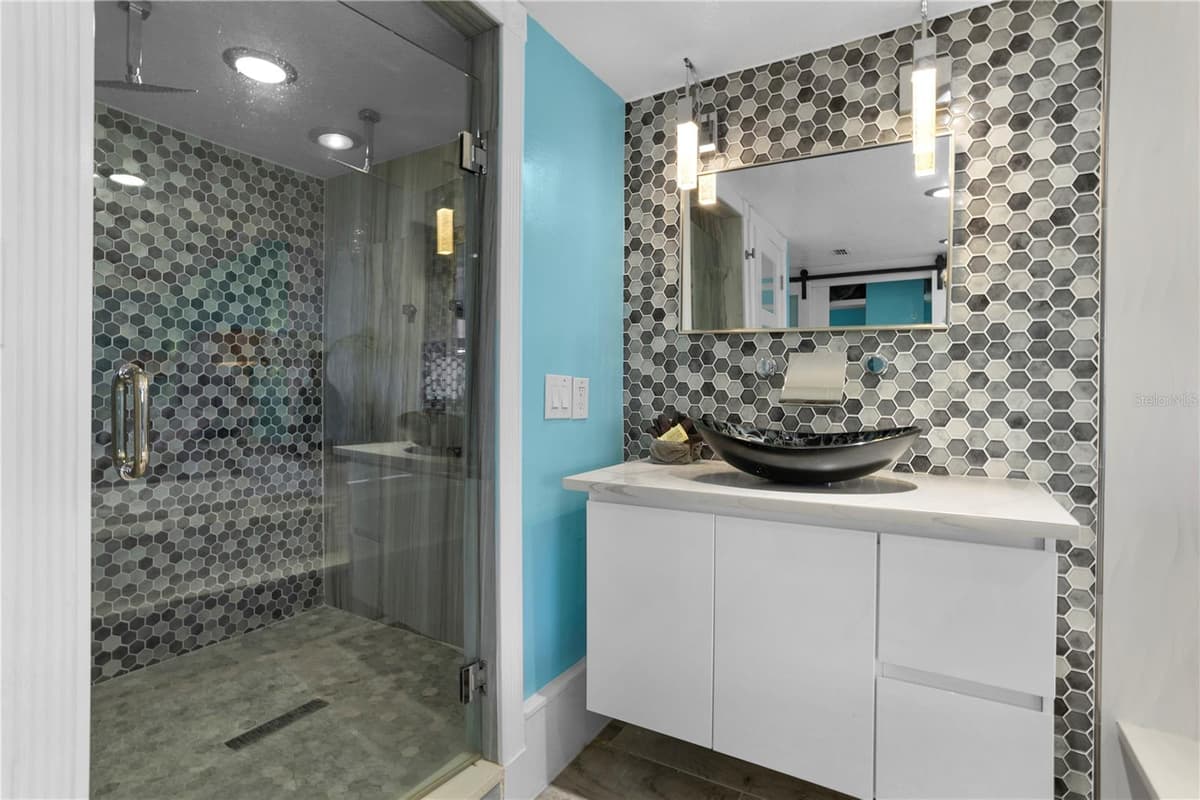 1420 ATLANTIC AVENUE — photo 28 of 47