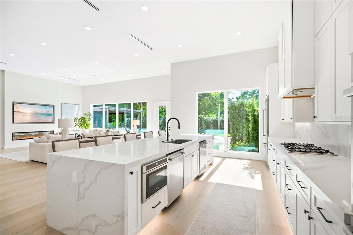 1305 BELMONT DRIVE — photo 11 of 38