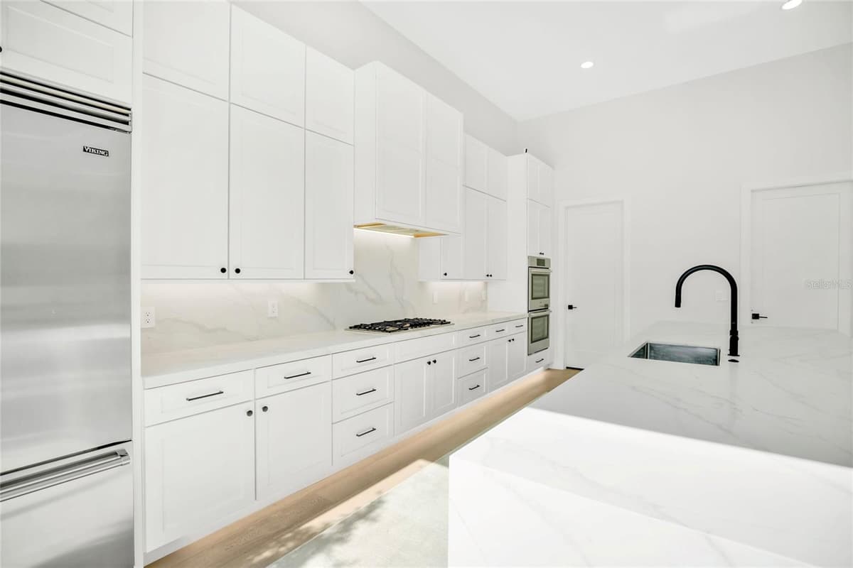 1305 BELMONT DRIVE — photo 10 of 38