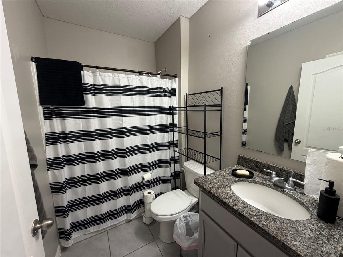 6524 CORAL BERRY DRIVE — photo 10 of 19