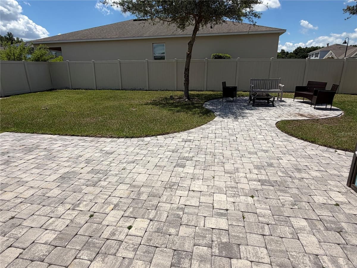6524 CORAL BERRY DRIVE — photo 17 of 19