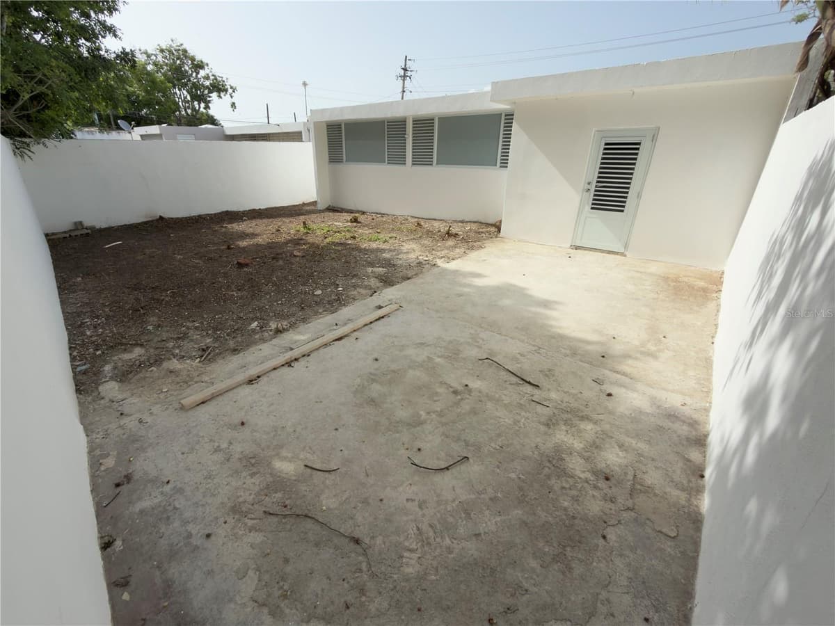 O-12 PRINCIPAL EXTENSION JARDINES DE SANTA ISABEL — photo 6 of 32