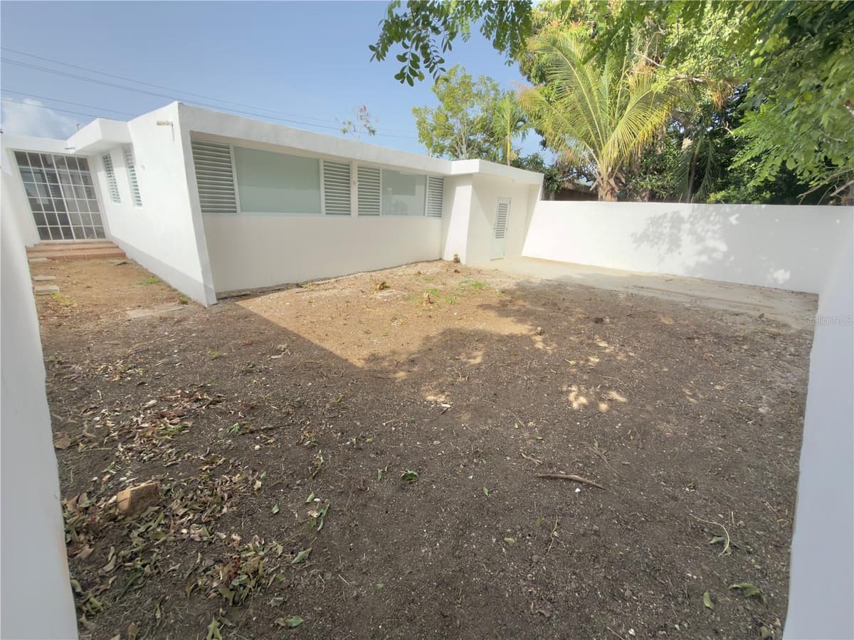 O-12 PRINCIPAL EXTENSION JARDINES DE SANTA ISABEL — photo 4 of 32