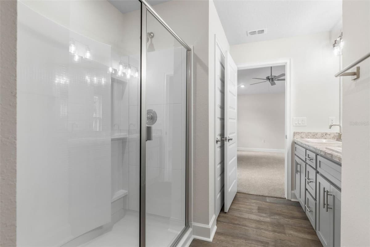 432 UNDERWOOD TRAIL — photo 17 of 27