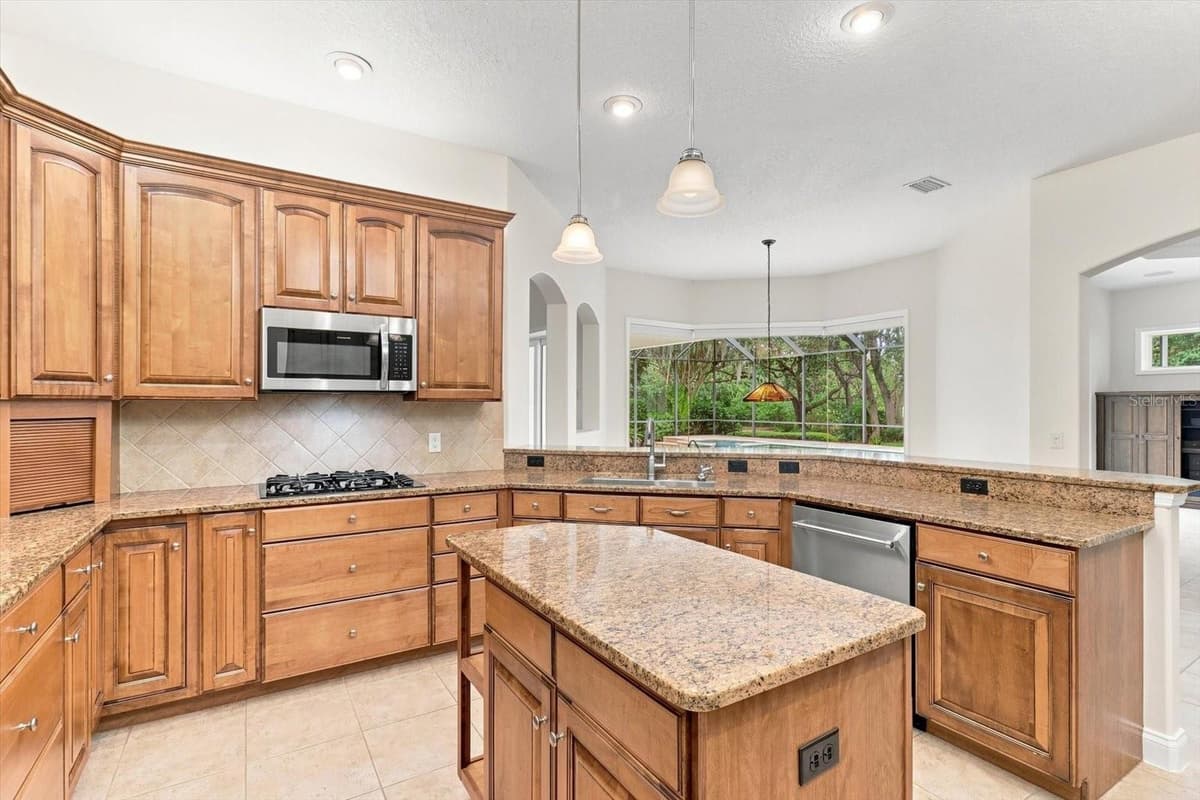 3405 SPYGLASS VILLAGE PATH — photo 16 of 64
