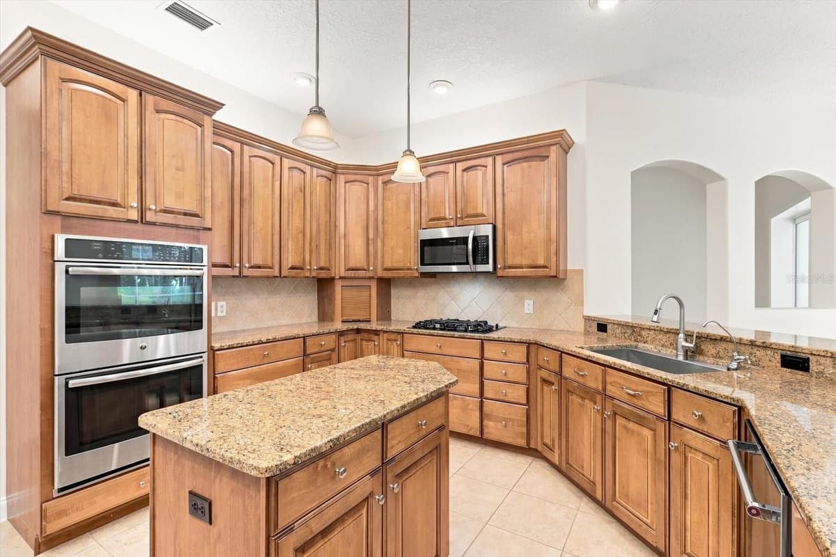 3405 SPYGLASS VILLAGE PATH — photo 15 of 64