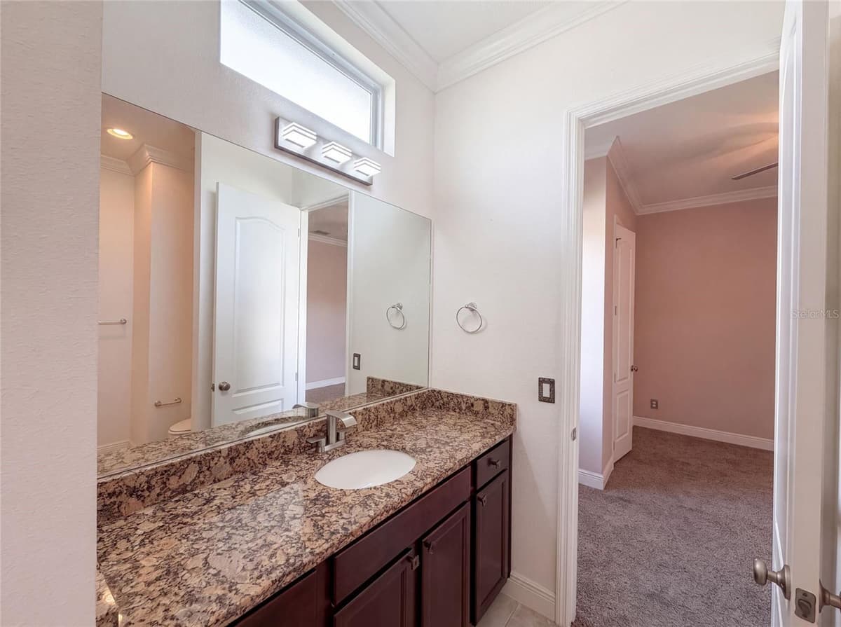 918 BLACKTHORN DRIVE — photo 20 of 28
