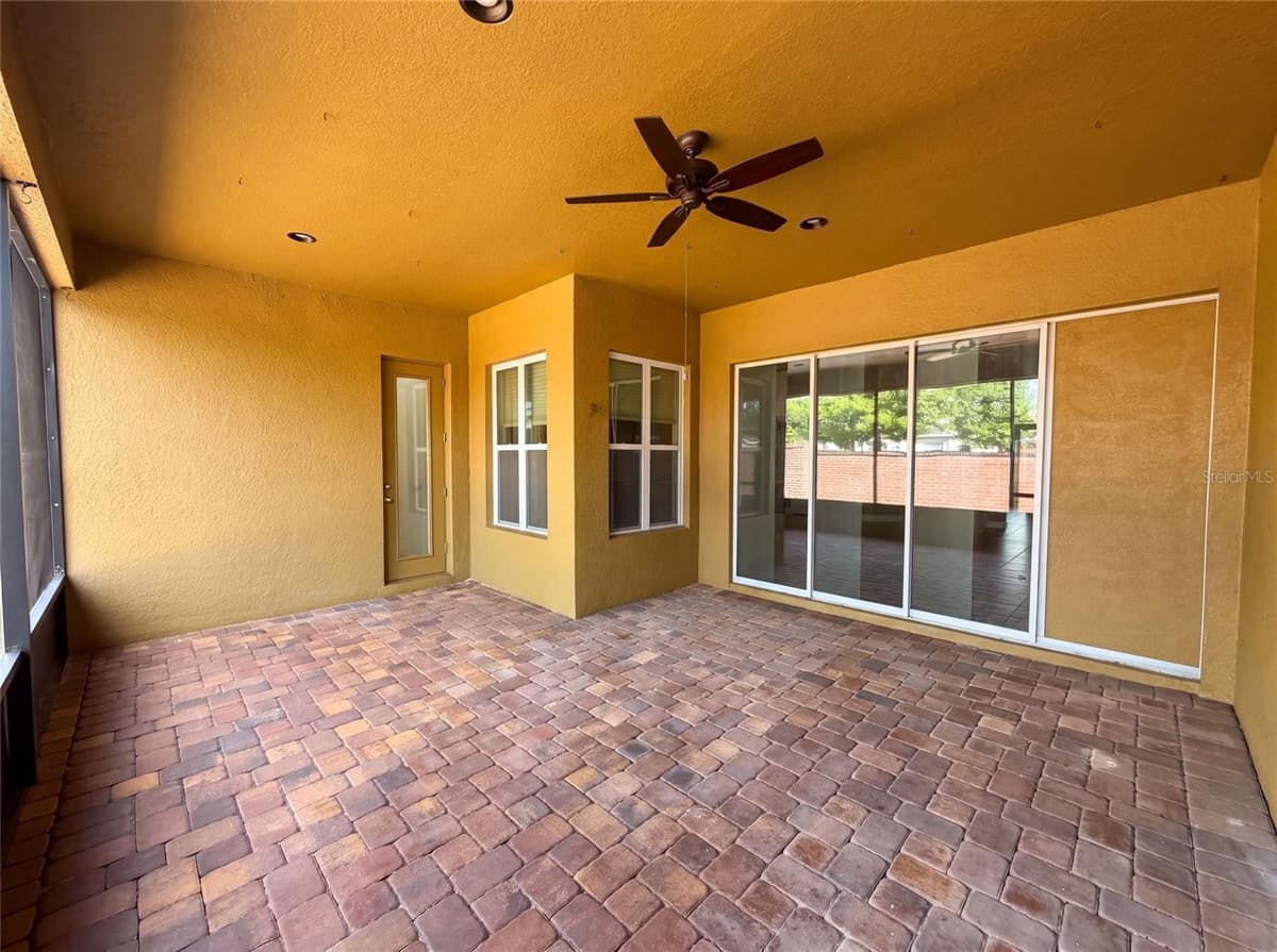 918 BLACKTHORN DRIVE — photo 26 of 28