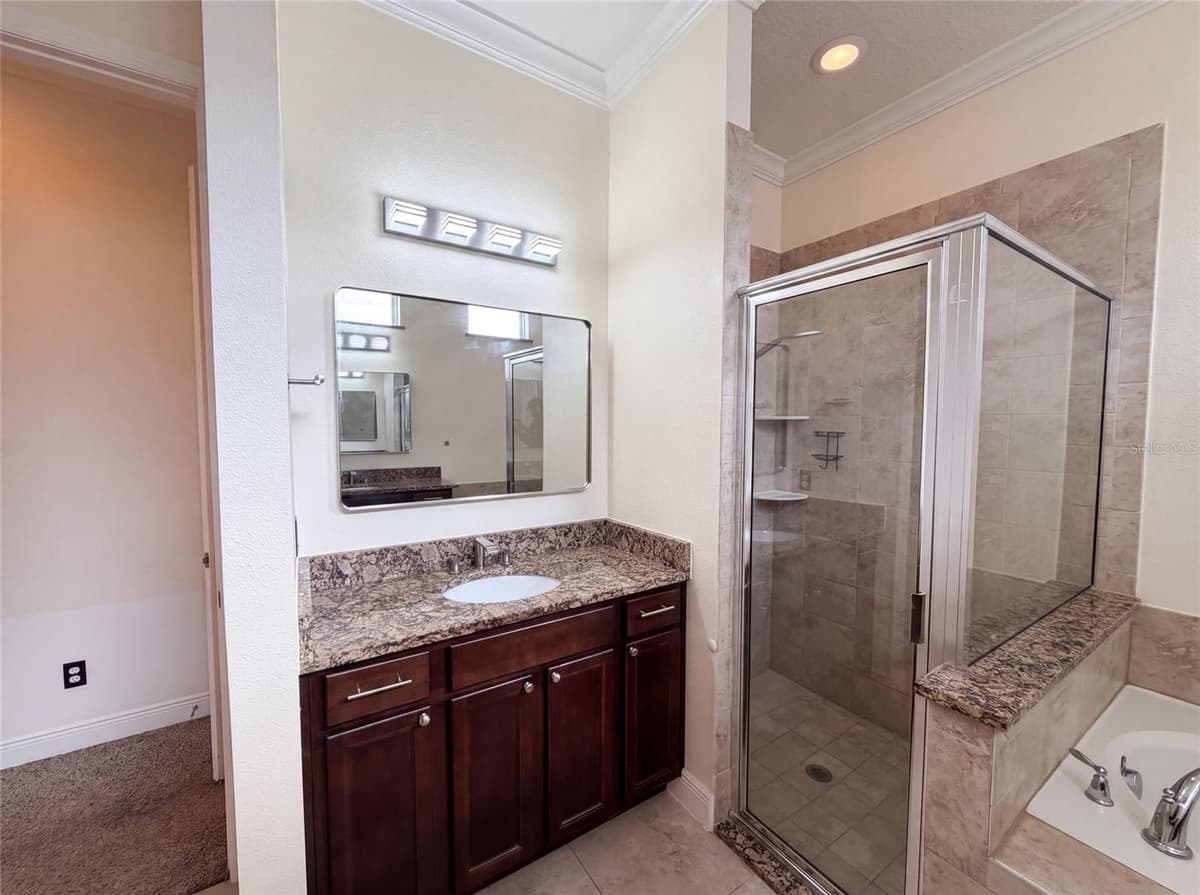 918 BLACKTHORN DRIVE — photo 16 of 28