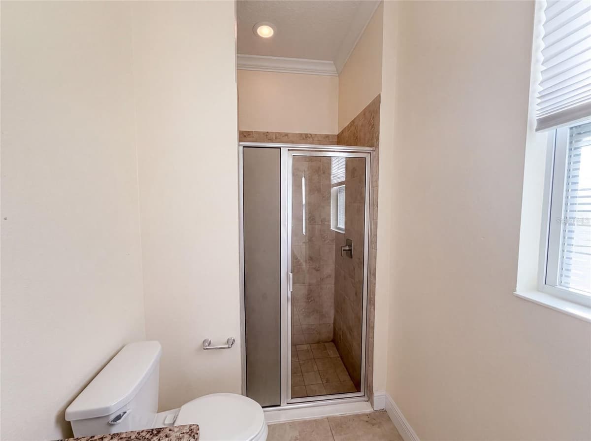 918 BLACKTHORN DRIVE — photo 9 of 28