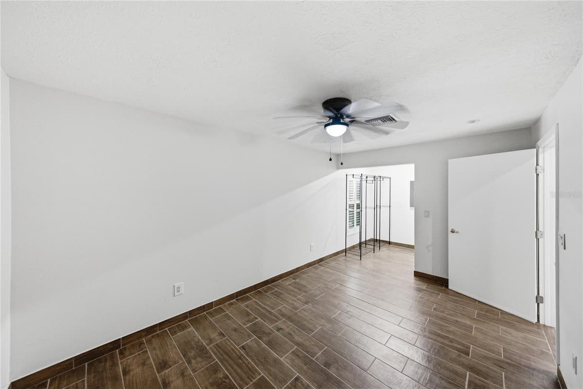 501 BRYAN ROAD — photo 87 of 93